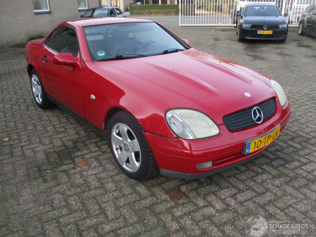 Mercedes SLK 200 dak werkt prima