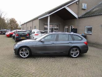 BMW 3-serie 320i High Ececutive Touring REST BPM 800 EURO !!!! picture 4