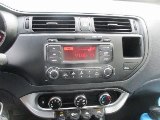 Kia Rio 1.2 CVVT Plus Pack Airco NAP picture 19