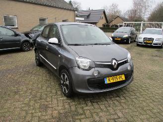 Coche accidentado Renault Twingo 0.9 TCe Intens 2017/10