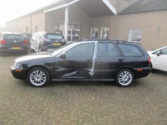 Volvo V-40 1.8 Europa Nordic picture 4