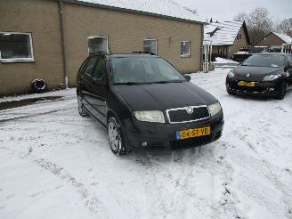 Damaged car Skoda Fabia Combi 1.4-16V Spirit 2006/5