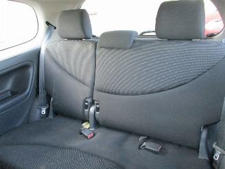 Toyota Yaris 1.5-16V VVT-i Sport picture 23