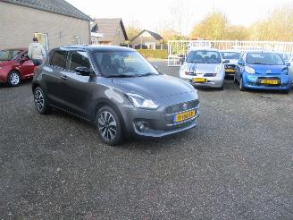 Schadeauto Suzuki Swift 1.0 Stijl Smart Hybrid NAP REST BPM 800 EURO !!!! 2020/3