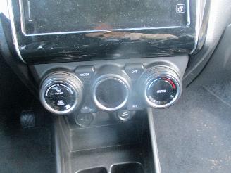 Suzuki Swift 1.0 Stijl Smart Hybrid NAP REST BPM 800 EURO !!!! picture 24