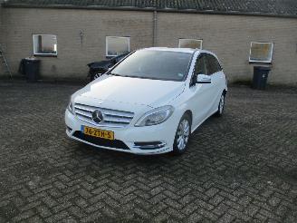 Mercedes B-klasse 180 Ambition REST BPM 500 EURO !!!!! picture 3