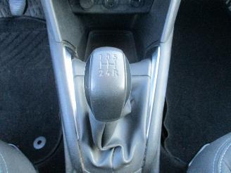 Peugeot 208 1.2 VTi Envy 5drs picture 20