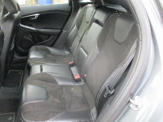 Volvo V-40 2.0 D4 R-Design Business picture 28