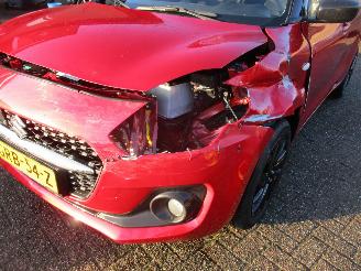 Suzuki Swift 1.2 Comfort Smart Hybrid picture 9