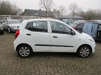 Hyundai I-10 1.1 Pure picture 8