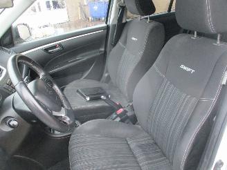 Suzuki Swift 1.2 Exclusive EASSS picture 26