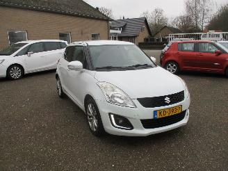 Auto incidentate Suzuki Swift 1.2 Exclusive EASSS 2013/9