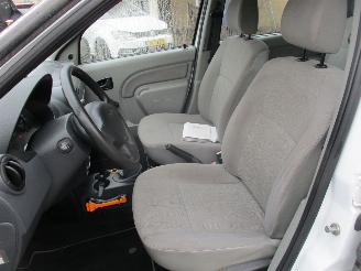 Dacia Logan MCV 1.6 MPI Ambiance picture 28