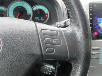 Toyota Corolla-verso 1.8 VVT-i Sol picture 32