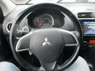 Mitsubishi Space-star 1.2 Instyle Aut NAP picture 28