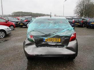 Toyota Yaris 1.3 VVT-i Orange Sport picture 6