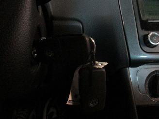 Volkswagen Polo 1.4-16V Highline picture 36