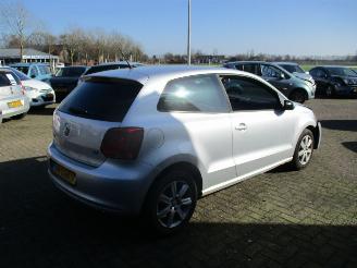 Volkswagen Polo 1.4-16V Highline picture 7