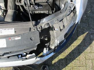 Volkswagen Polo 1.4-16V Highline picture 12