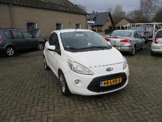 uszkodzony samochody osobowe Ford Ka 1.2 Titanium X 2010/6