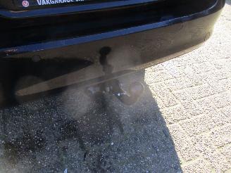 Volkswagen Golf 1.6 TDI Business Edition R REST BPM €400,-!!! picture 39