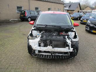 Citroën C1 1.2 PureTech Airscape Shine picture 2