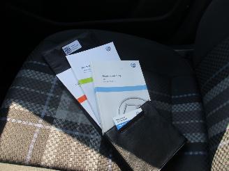 Volkswagen Up! 1.0 high up! BlueM. REST BPM €250,-!!! picture 18