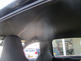 Volkswagen Up! 1.0 high up! BlueM. REST BPM €250,-!!! picture 27