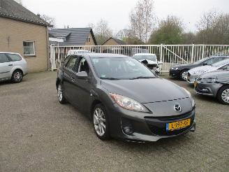 Schadeauto Mazda 3 1.6 Business 2013/1