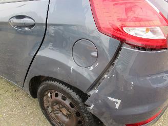 Ford Fiesta 1.25 Titanium picture 10