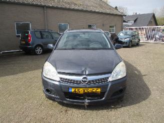 Opel Astra STATION WAGON 1.6 Temptation picture 2