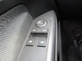 Opel Astra STATION WAGON 1.6 Temptation picture 20