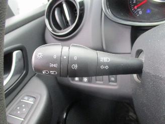 Renault Clio 0.9 TCe Zen picture 32