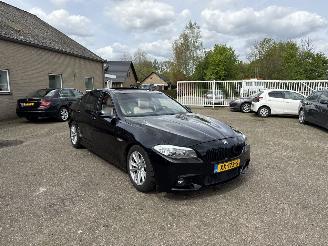 Voiture accidenté BMW 5-serie 528I XDRIVE 2012/2