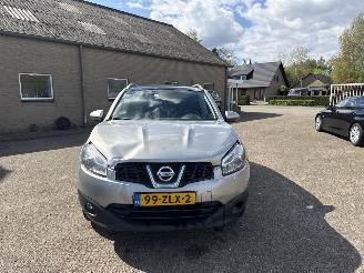 Nissan Qashqai 1.6 Connect Edition REST BPM €500,-!!! picture 3