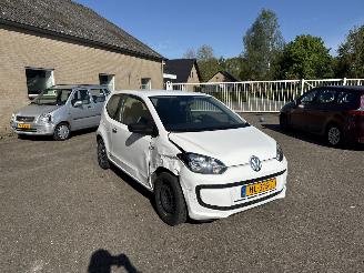 skadebil auto Volkswagen Up! 1.0 move up! 2012/5