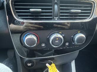 Renault Clio 0.9 TCe Bose picture 37