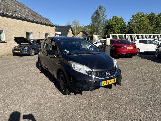 krockskadad bil auto Nissan Note 1.2 DIG-S Acenta 2014/7