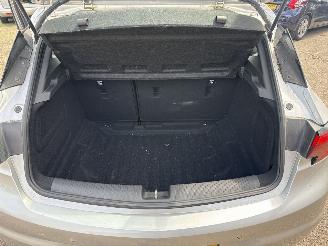Opel Astra 1.2 Business Edition REST BPM €300,-!!! picture 36