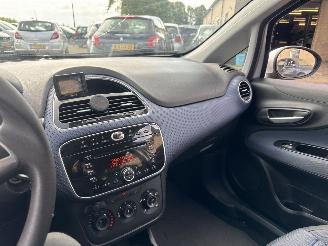 Fiat Punto Evo 1.3 M-Jet Dynamic picture 16