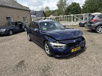 Vaurioauto  passenger cars BMW 3-serie 320d EDE Cent.Hi.Ex. 2016/6