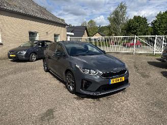 Vaurioauto  passenger cars Kia Proceed 1.0 T-GDi GT-Line REST BPM €1400,-!!! 2021/2