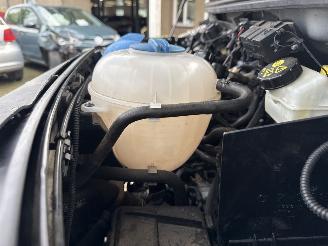 Volkswagen Transporter 2.0 TDI L1H1 Comfortline. ROLSTOELVERVOER picture 22