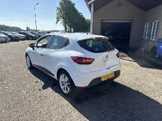 Renault Clio 0.9 TCe Authentique picture 6