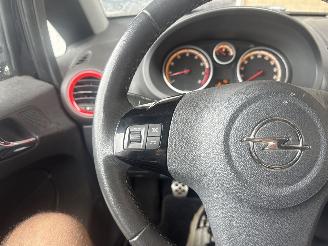 Opel Corsa 1.4-16V picture 23