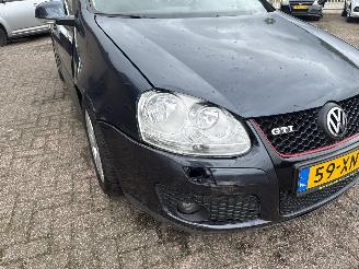 Volkswagen Golf 1.6 FSI Optive 3 GTI LOOK picture 9