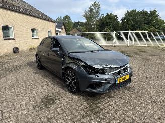 Unfallwagen Seat Leon 1.5 TSI FR Business Intense REST BPM €1200,-!!! 2019/3
