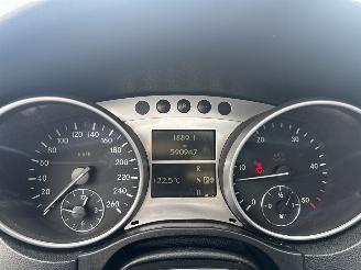 Mercedes M-klasse 320 CDI 4matic AUT GRIJS KENTEKEN picture 27