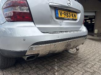 Mercedes M-klasse 320 CDI 4matic AUT GRIJS KENTEKEN picture 14