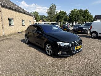 skadebil auto Audi A3 SPORTBACK 30 TFSI Sport REST BPM €1200,-!!! 2019/3